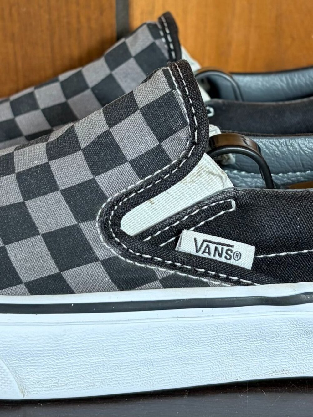 Vans Classic Slip-On Sneakers Black & Pewter Grey Checkerboard Mens 6.5 Women 8